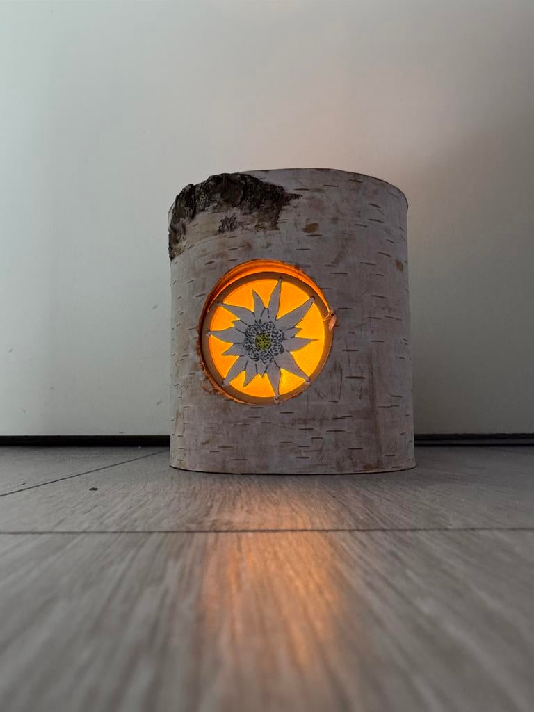 Houten kandelaar met edelweiss afbeelding, Overige kleuren, Ophalen of Verzenden, Zo goed als nieuw, Hout