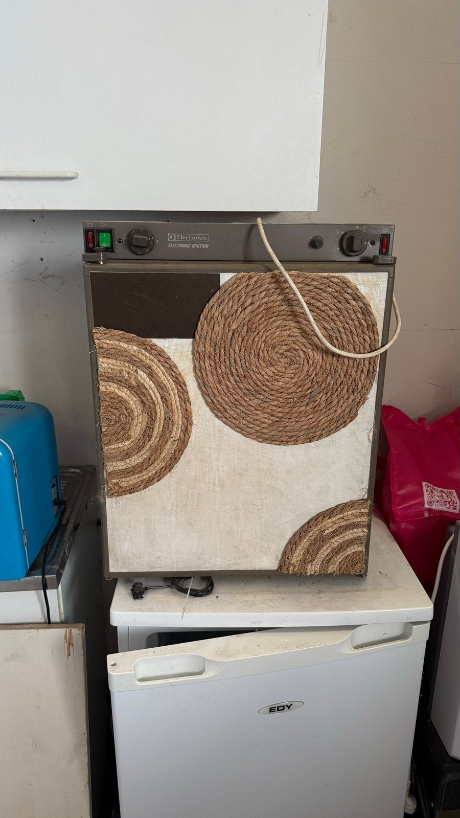 Electrolux Inbouw Koelkast 12V Gas met Diepvriesvak, Ophalen, Gebruikt