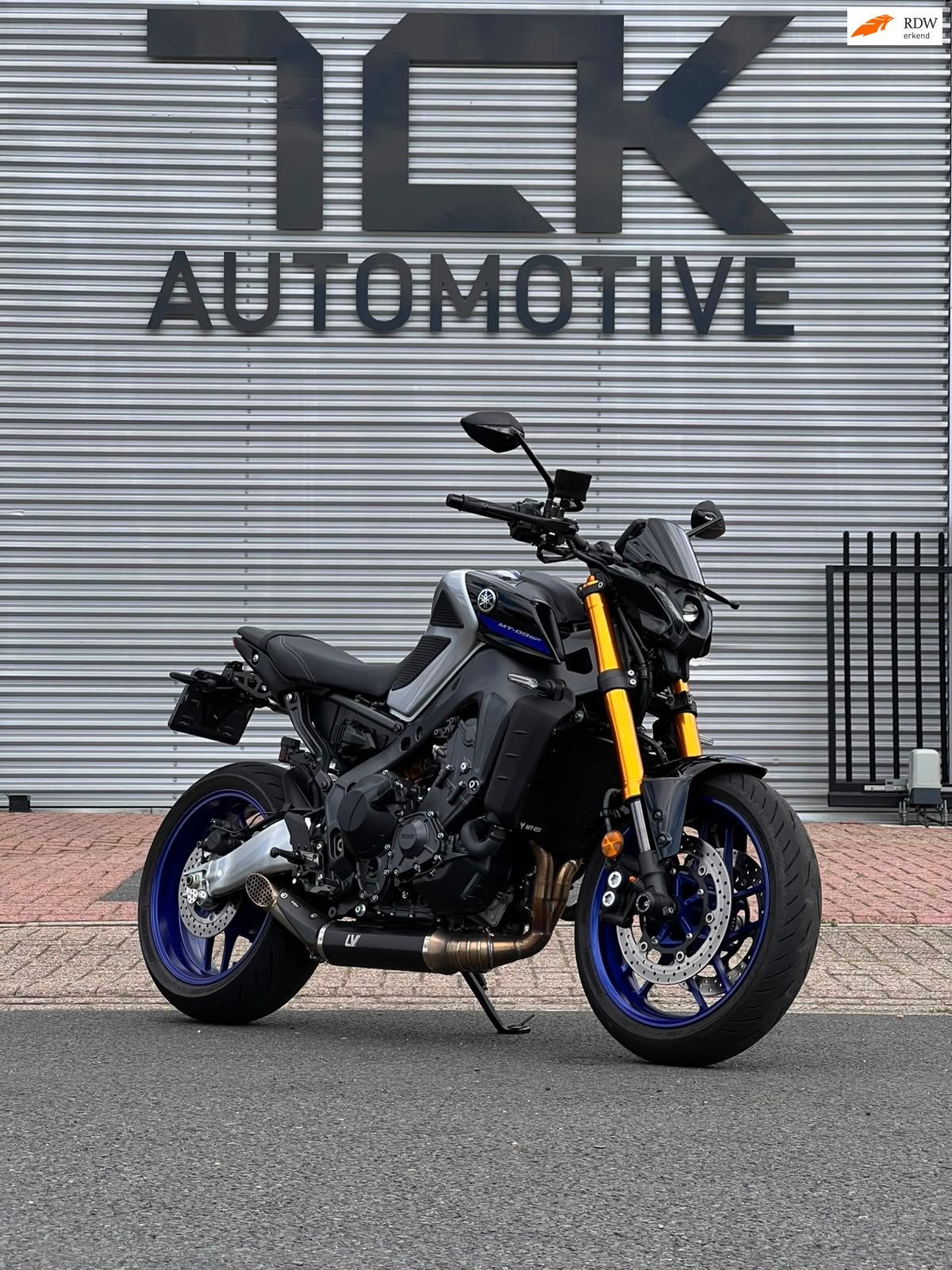 Yamaha MT-09 SP 2023 | Leovince | Blipper | Gilles, Motoren, 890 cc, Traction Control, Meer dan 35 kW, Toermotor