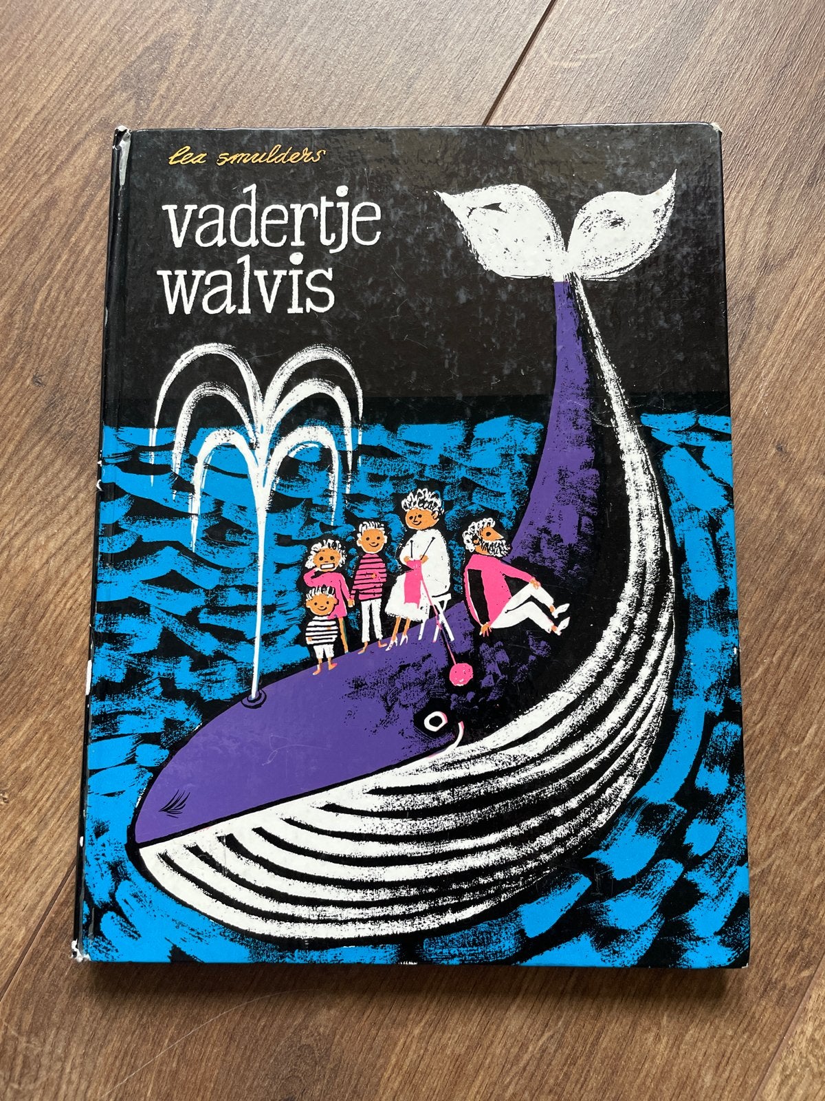Vaderje Walvis - Lea Smulders - Cantecleer 1965, Boeken, Ophalen of Verzenden, Gelezen