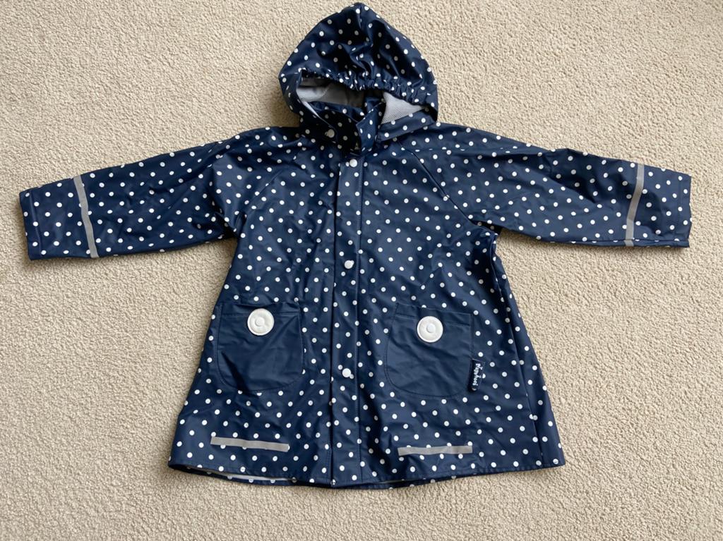 Playshoes regenjas maat 98 valt groot 104/110, Ophalen of Verzenden, Zo goed als nieuw, Meisje, Jas