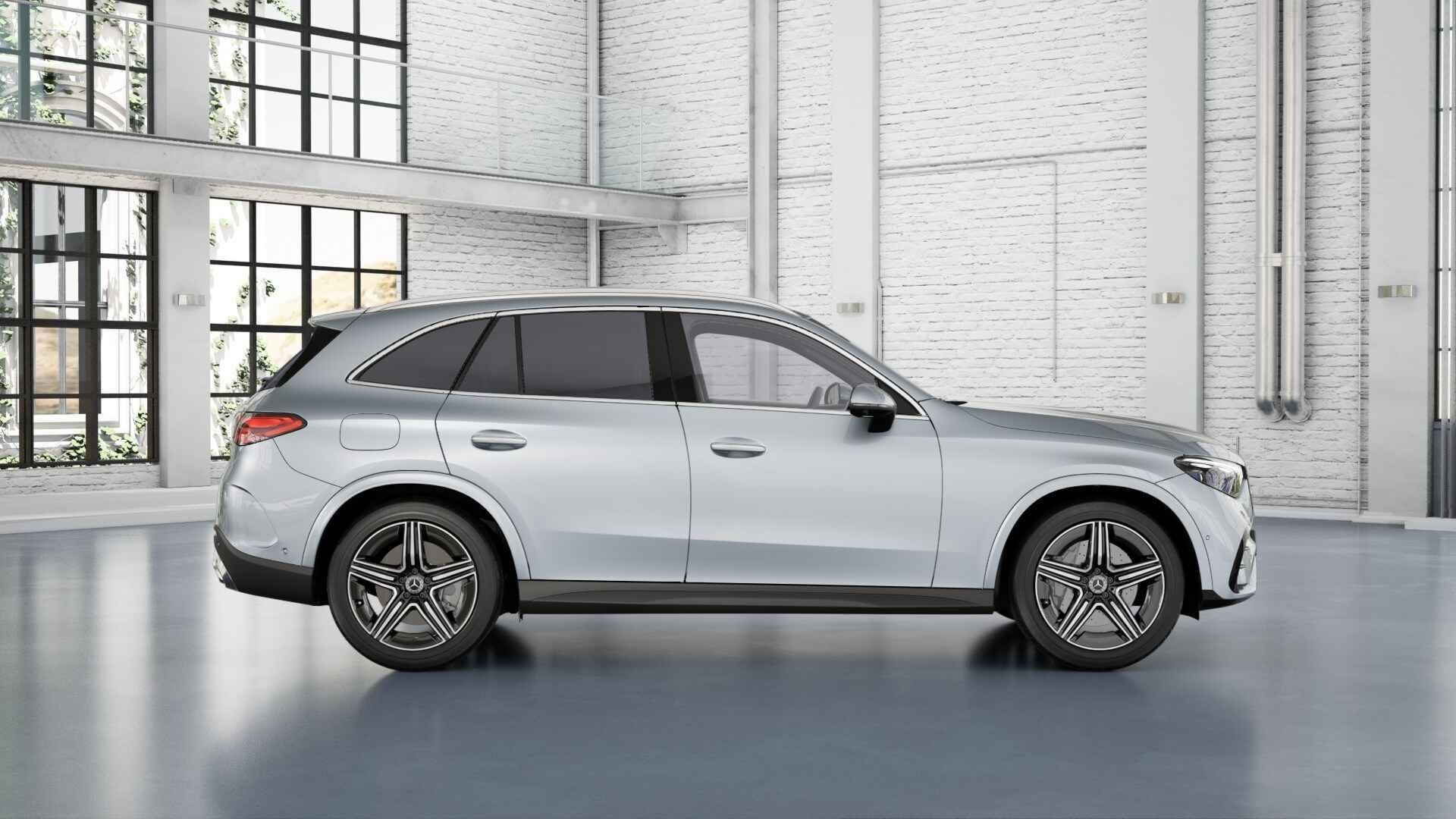 Mercedes-Benz GLC-klasse 300e 4MATIC AMG Line | Trekhaak | P, Auto's, Automaat, Dealer onderhouden, Gebruikt, 4 cilinders