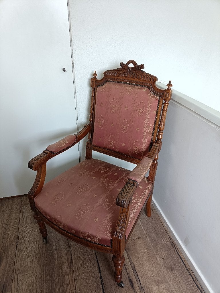 Antieke stoel, Ophalen
