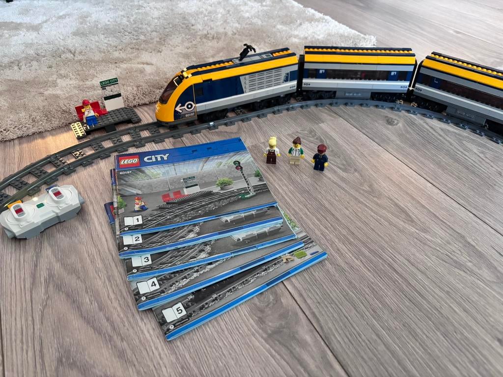LEGO City 60197 Passagierstrein+ 60205 + 60238 (extra rails), Ophalen of Verzenden, Zo goed als nieuw