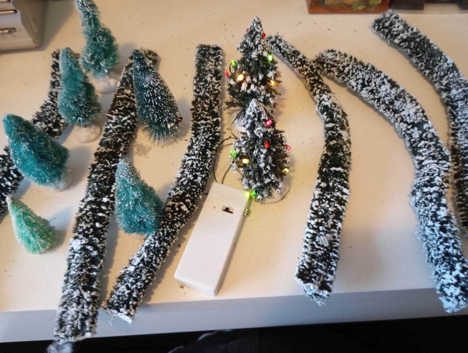 KERSTBOOMPJES +STRUIKEN VOOR KERSTDORP NU15€ ALLES ZIE FOTO, Ophalen of Verzenden