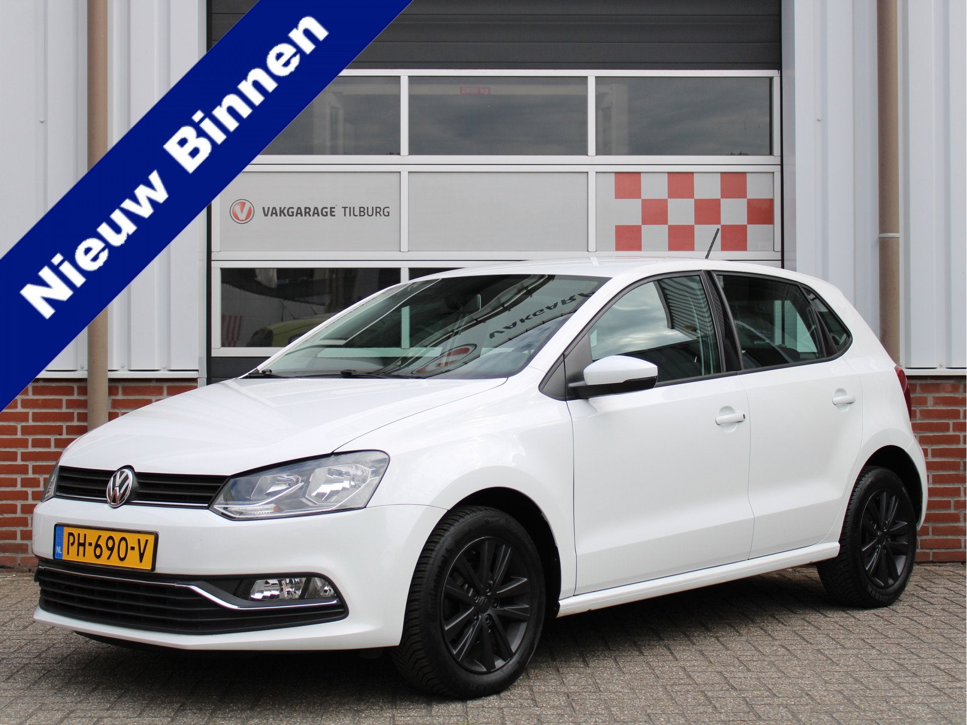 Volkswagen Polo 1.2 TSI 90PK Comfortline /NAVI/Cruise contro, Stof, Euro 6, 4 cilinders, Wit