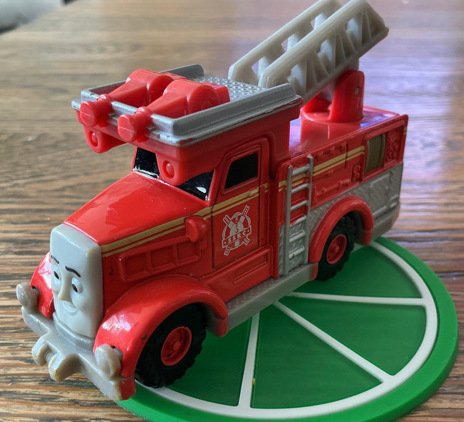 Thomas de Trein Brandweerwagen 10.5 Cm Flynn, Ophalen, Zo goed als nieuw