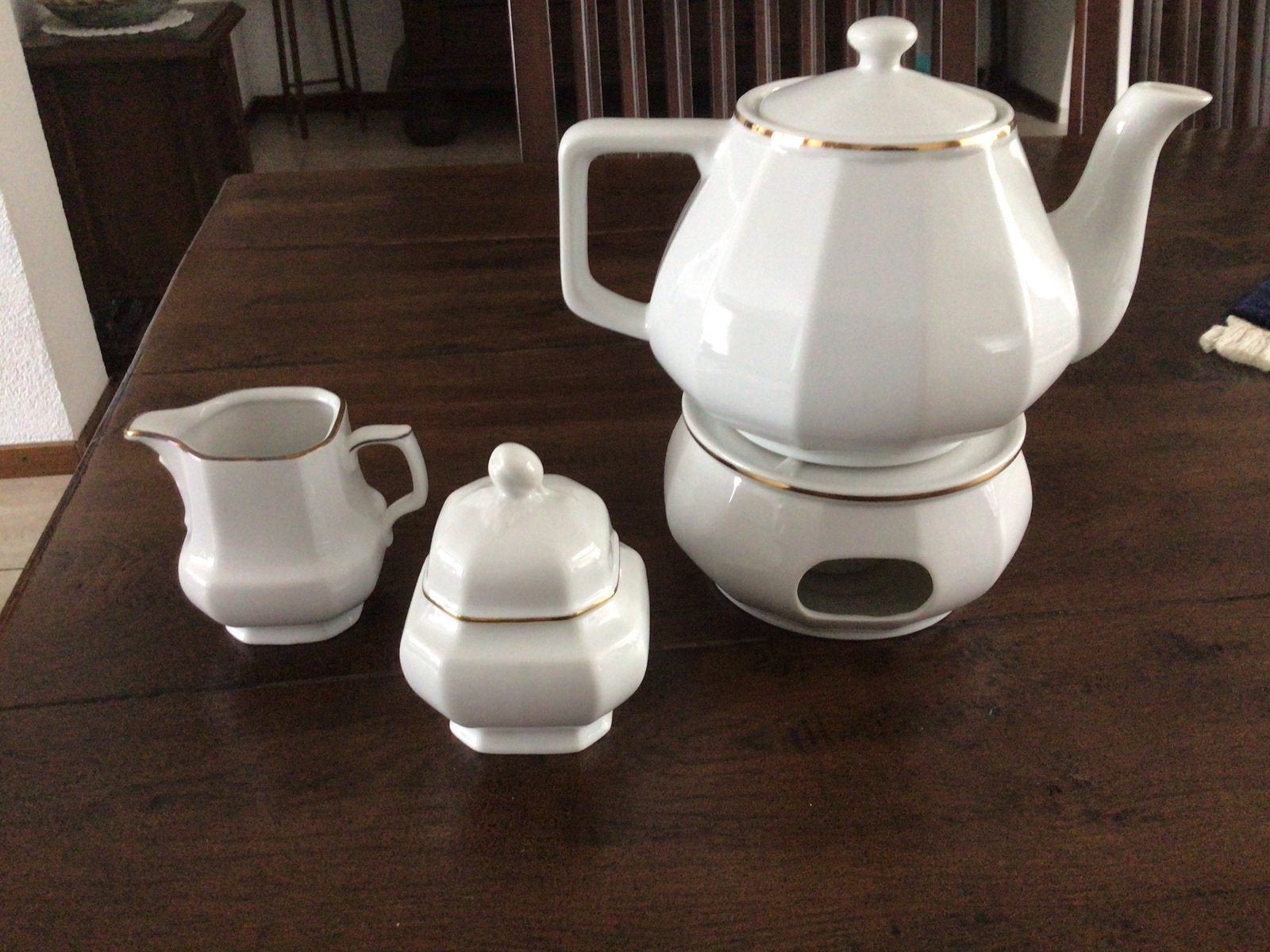 Theepot, theelicht, roomstelletje, Ophalen