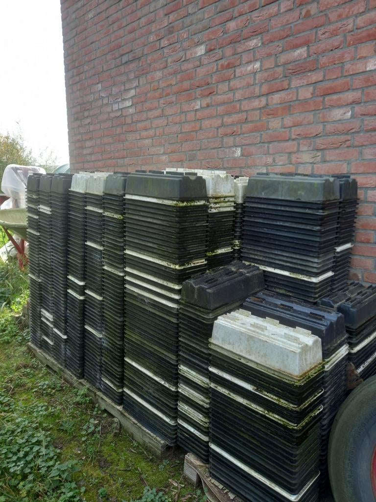 Aardbeienbakken merk Bato, Tuin en Terras, Ophalen, Gebruikt, Kweekbak