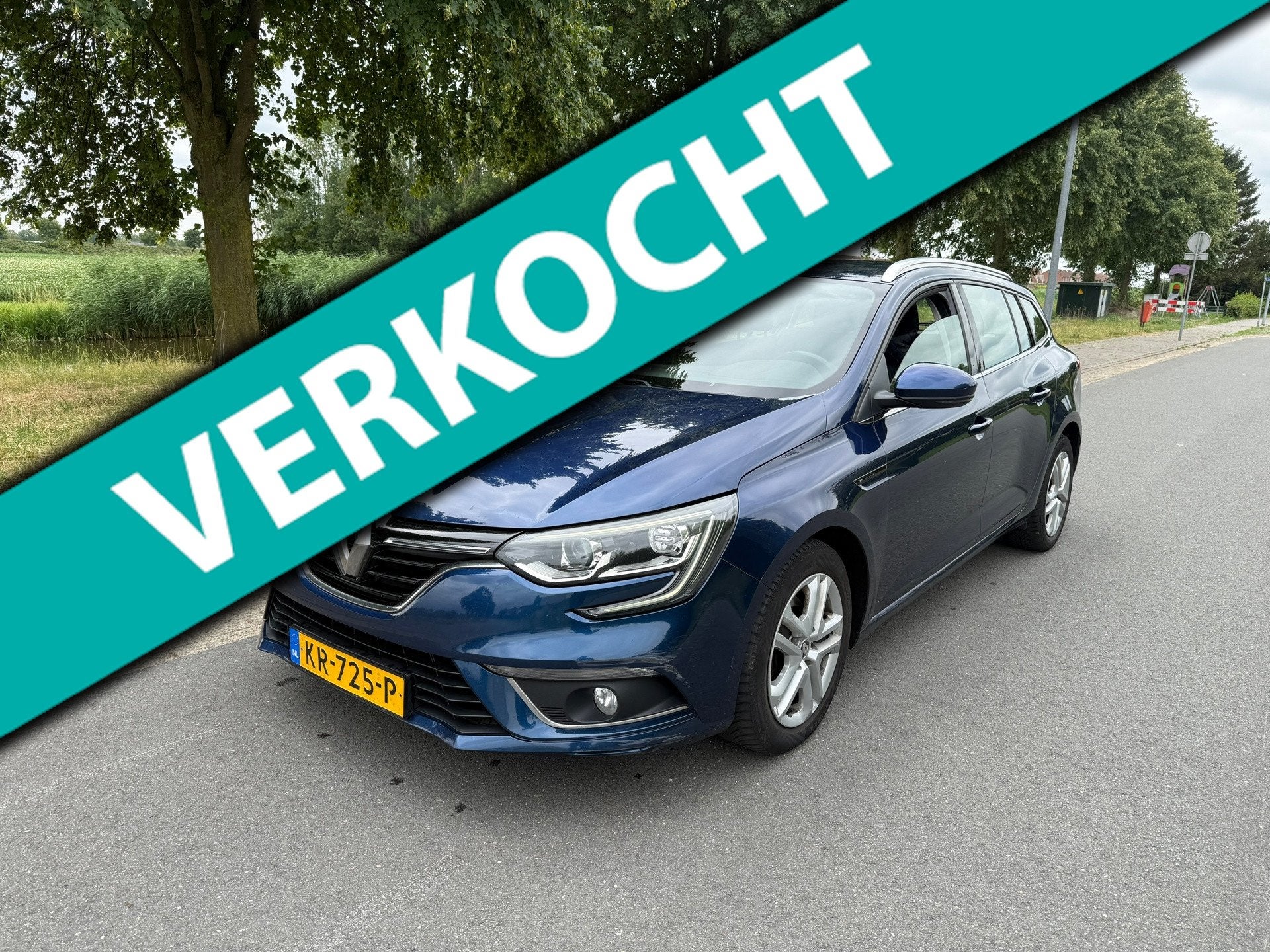 Renault Mégane Estate 1.5 dCi Eco2 Zen CLIMA/NAVI/LED, Voorwielaandrijving, Gebruikt, 4 cilinders, Blauw