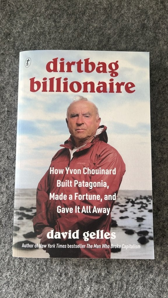 Dirtbag Billionaire - English Book by David Gelles, Boeken, Non-fictie, Ophalen of Verzenden, Zo goed als nieuw, David Gelles