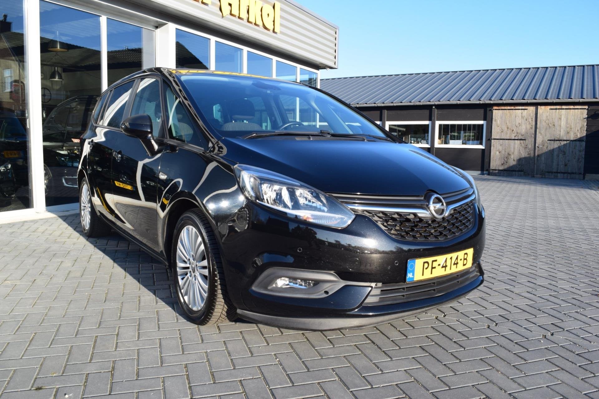 Opel Zafira 1.4 Turbo Business Executive 7p., Auto's, Gebruikt, 4 cilinders, 7 stoelen, Zwart