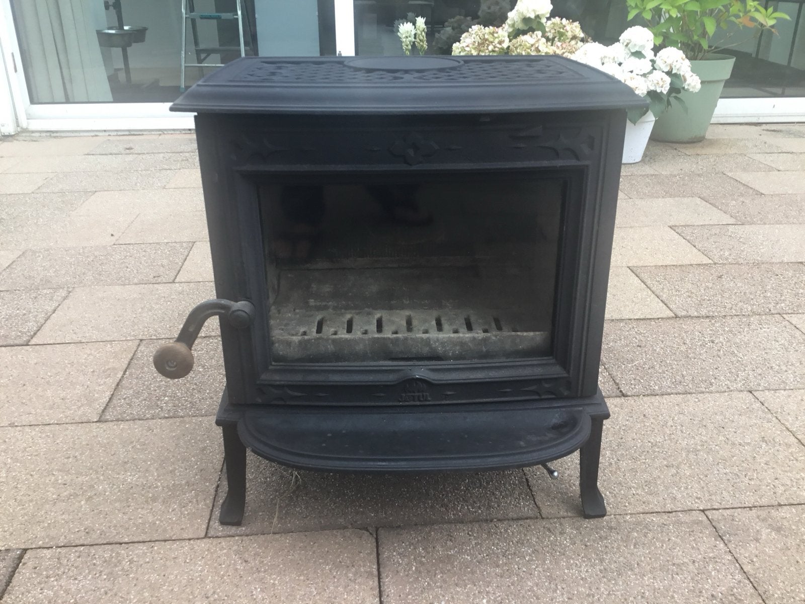 Jotul F100SE Houtkachel - Klassiek en Efficiënt, Ophalen, Gebruikt, Vrijstaande haard, Houthaard