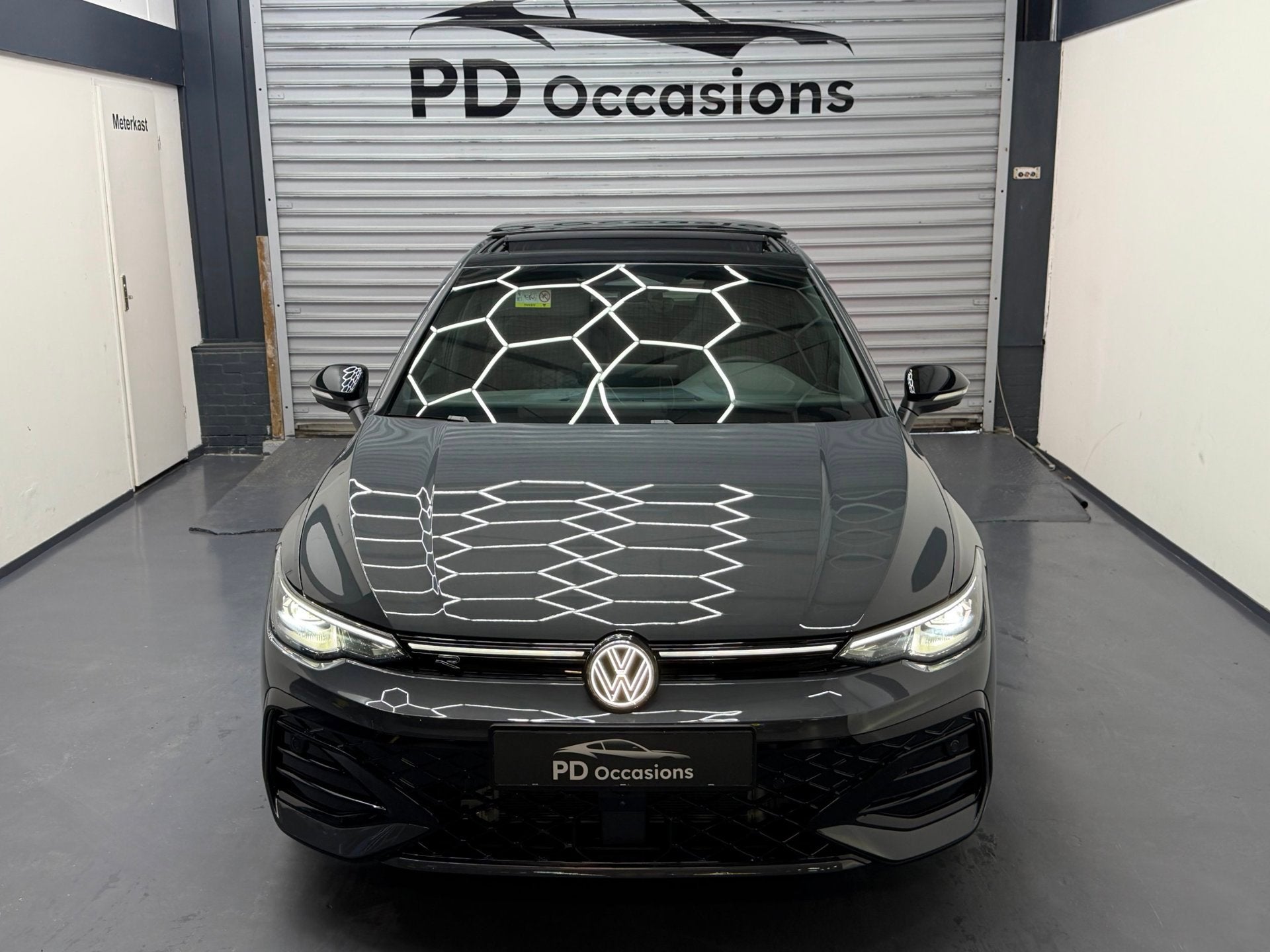 Volkswagen Golf 1.5 eTSI 3X R-Line Edition - Pano - (360) Ca, Auto's, 1498 cc, 150 pk, Origineel Nederlands, Bedrijf