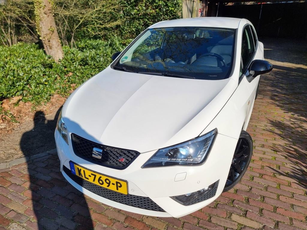 Seat Ibiza SC 1.4 TDI FR Connect EURO6-VERBRUIK 1 OP 27, Auto's, Voorwielaandrijving, Stof, Gebruikt, Bluetooth