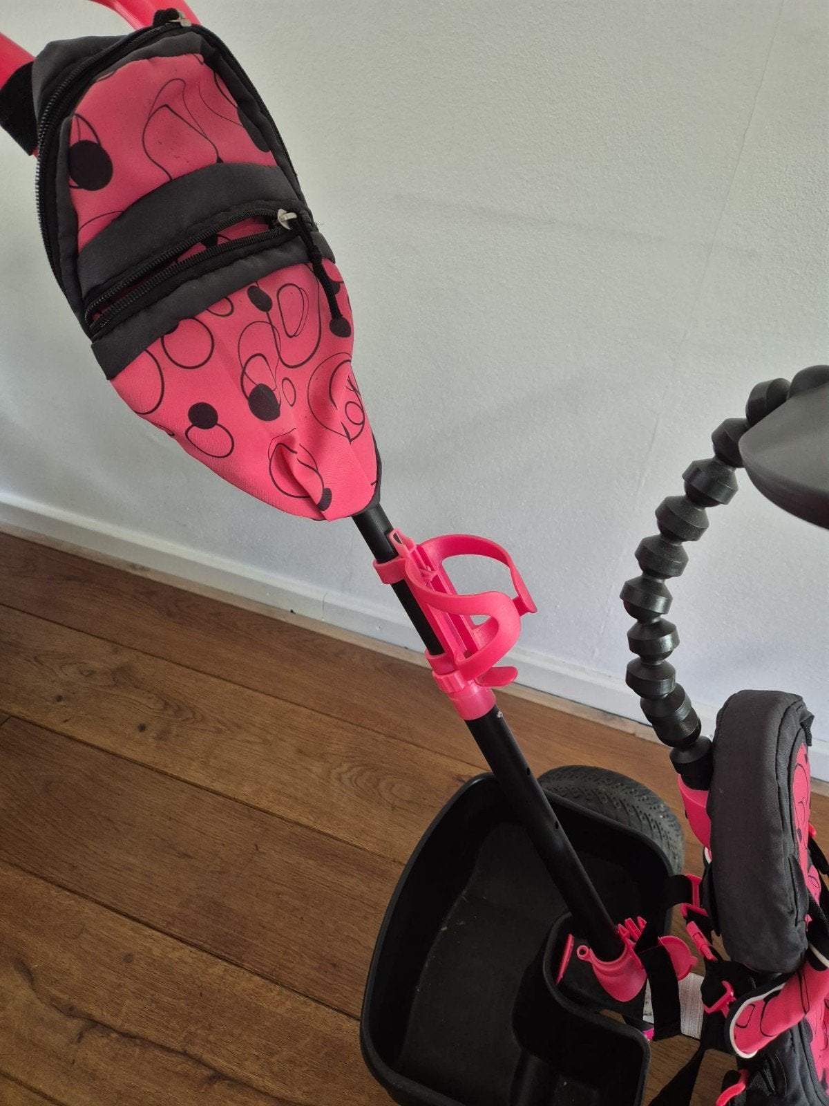 Roze kinder driewieler met duwstang en zonnekap, Ophalen