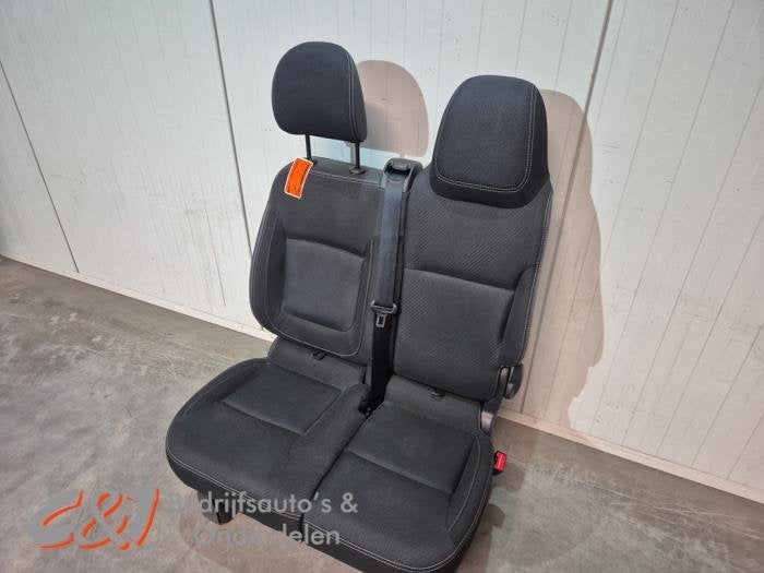 Bank rechts-voor van een Renault Trafic, Gebruikt, -, Renault, -