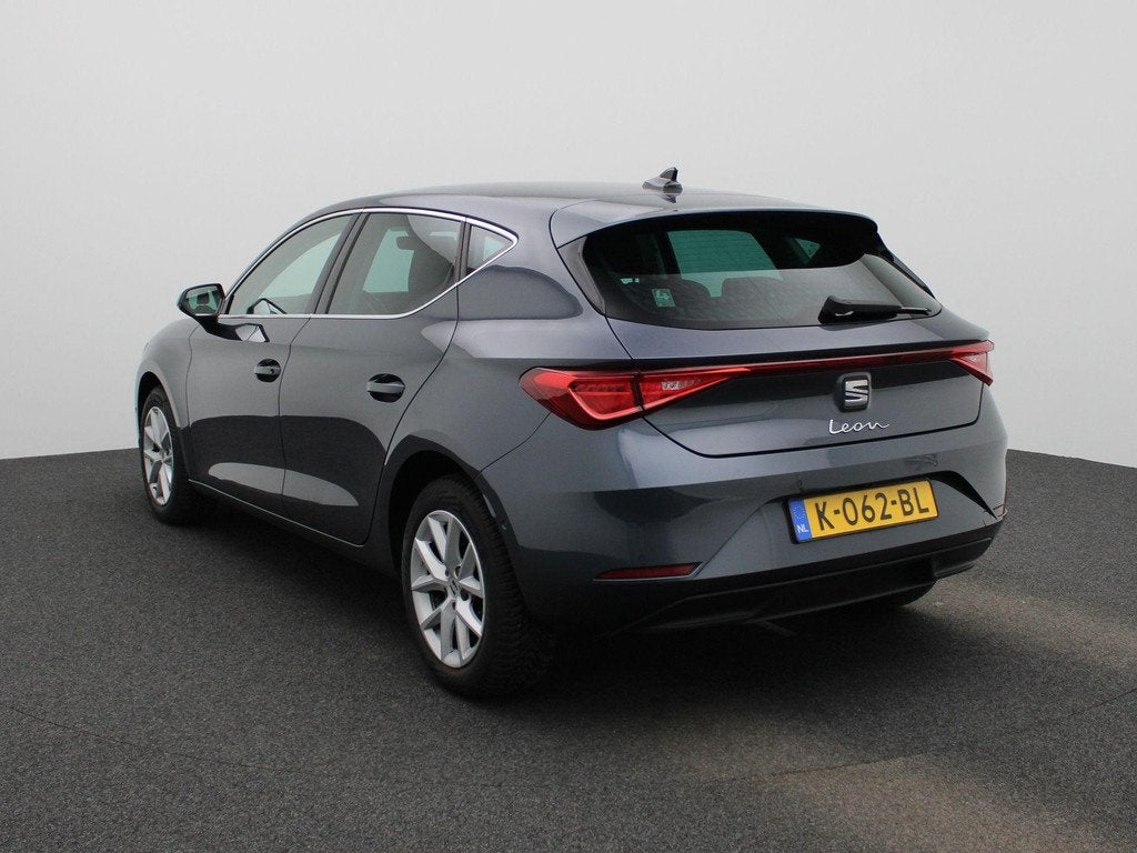 SEAT Leon 1.0 TSI Style Launch Edition 110 PK | Parkeersenso, Voorwielaandrijving, 12 maanden, Stof, Gebruikt