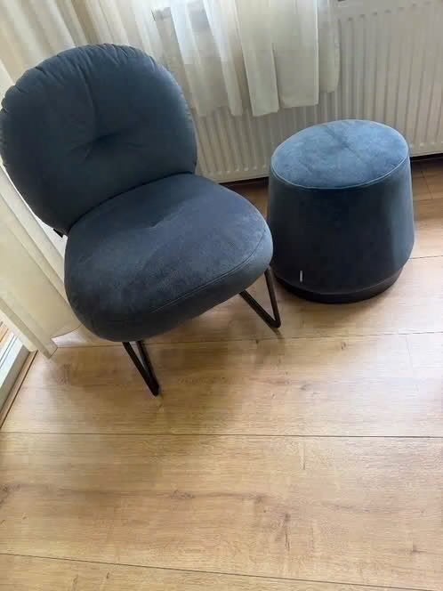 Must Living fauteuil met poef / stoel en poef, Ophalen, Minder dan 75 cm, Zo goed als nieuw, Metaal