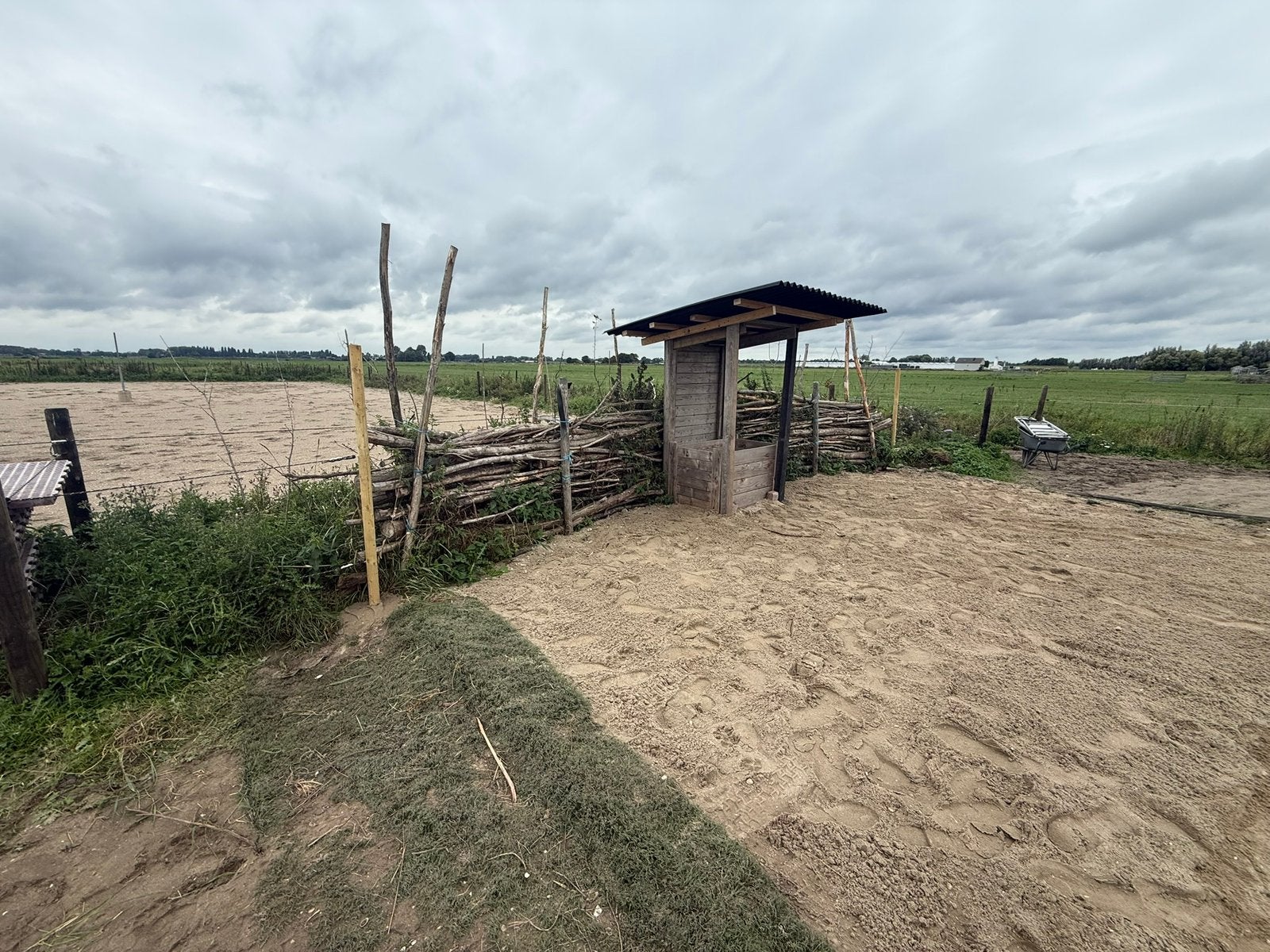 2 plekjes vrij voor pony’s in ons paarden paradijs, Weidegang, 2 of 3 paarden of pony's