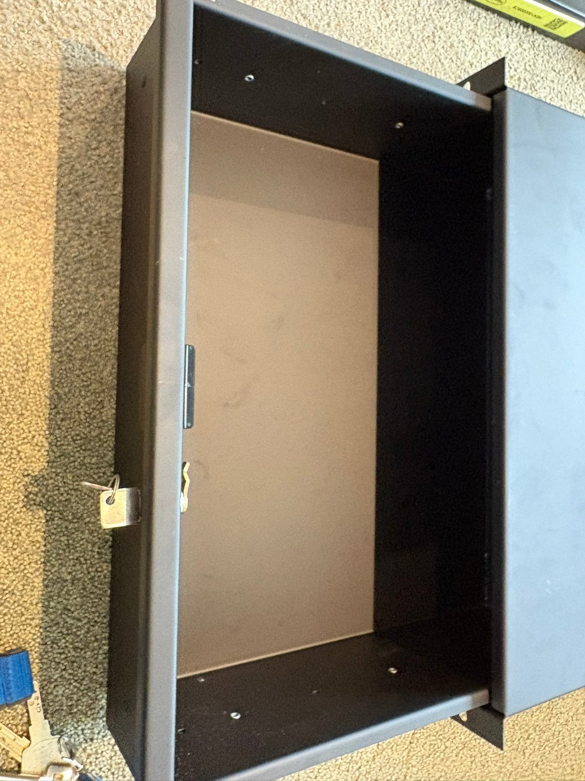 klein wandrack, lade van staal, Computers en Software, Serverkasten, Ophalen, Zo goed als nieuw