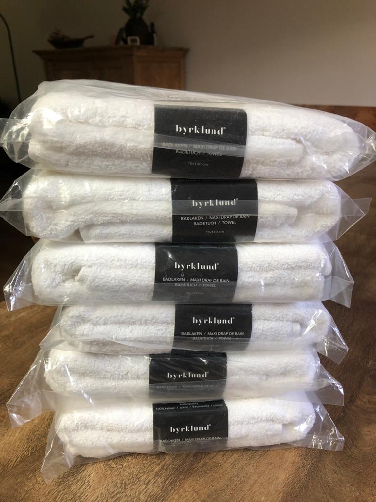 Badlakens Byrklund, Huis en Inrichting, Badkamer | Badtextiel en Accessoires, Nieuw, Wit, Ophalen of Verzenden
