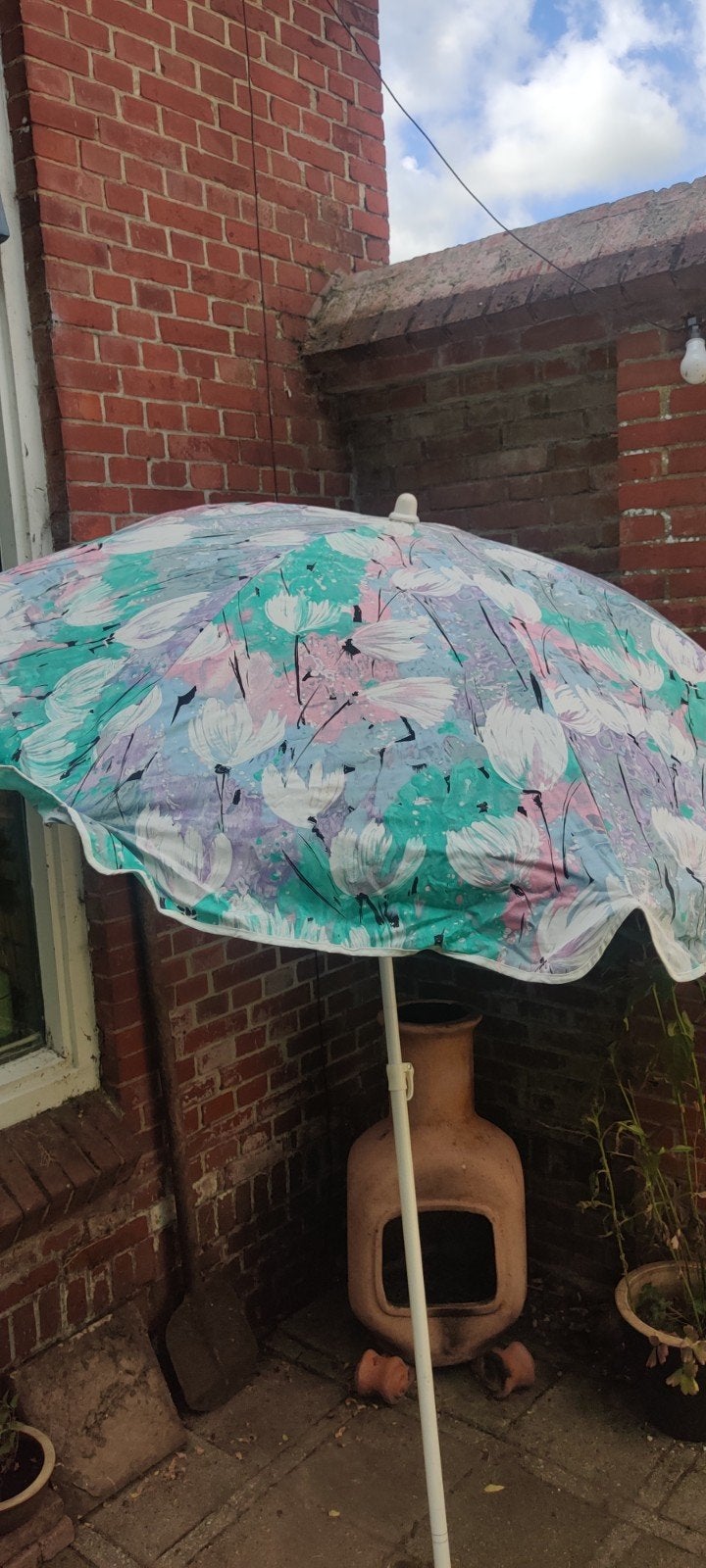 Vintage parasol, Ophalen, Zo goed als nieuw, 1 tot 2 meter