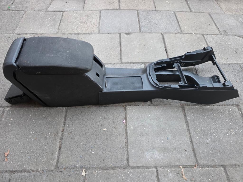 Middenconsole met armsteun Golf 6, Ophalen of Verzenden, Volkswagen