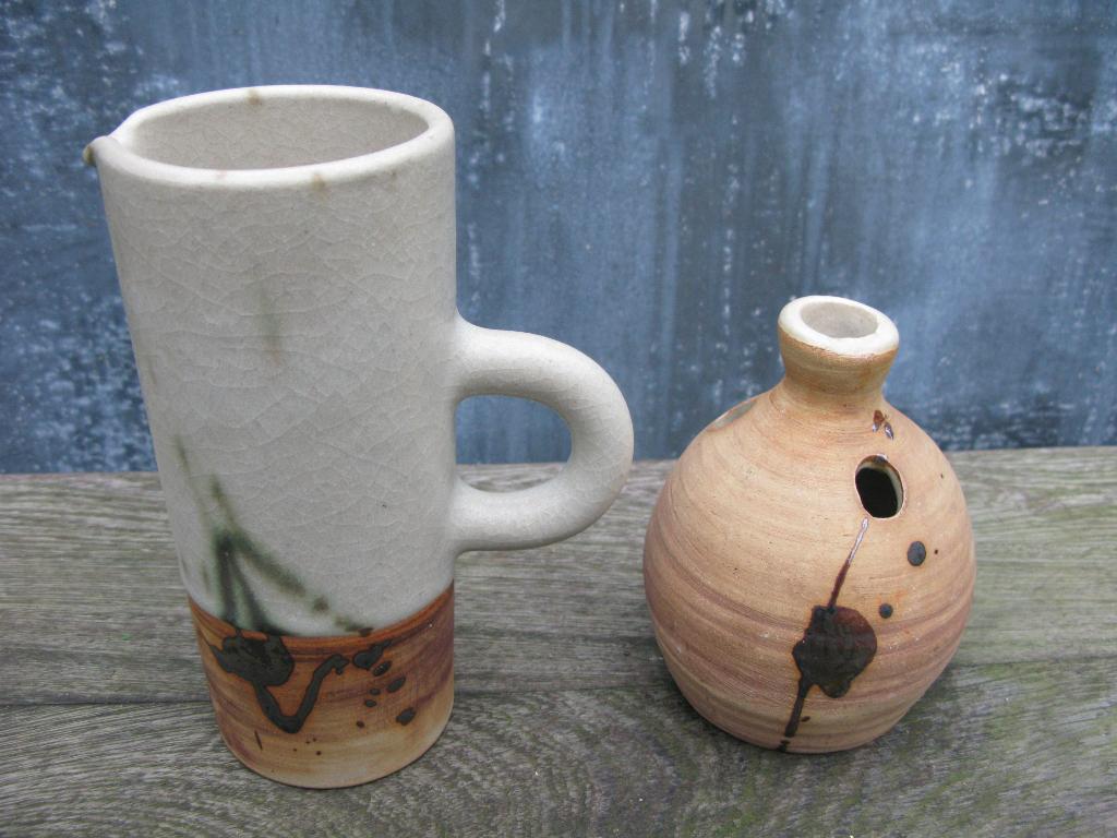 2x KERAMIEK "POTERIE DE LA COLOMBE" FRANCE M.BRAULT, Antiek en Kunst, Antiek | Keramiek en Aardewerk, Ophalen of Verzenden