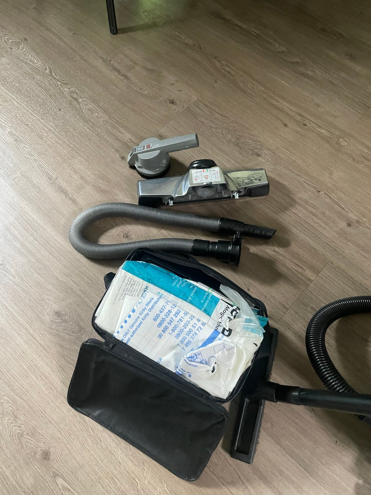 Kirby G10ECO Stofzuiger met accessoires en stofzakken, Zo goed als nieuw, Sledestofzuiger, Minder dan 1200 watt, Ophalen