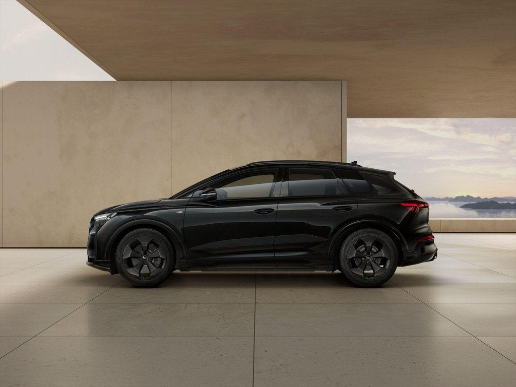 Audi Q4 e-tron 286pk S Edition 82 kWh | 20" Velgen | Panoram, Auto's, Audi, 12 maanden, Zwart, 82 kWh, Automatische klimaatregeling