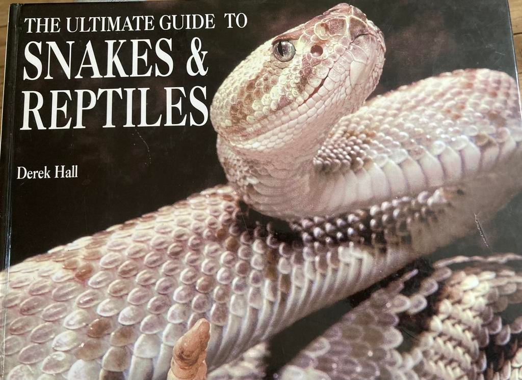 The ultimate guide to snakes and reptiles, Dieren en Toebehoren, Reptielen en Amfibieën, 0 tot 2 jaar