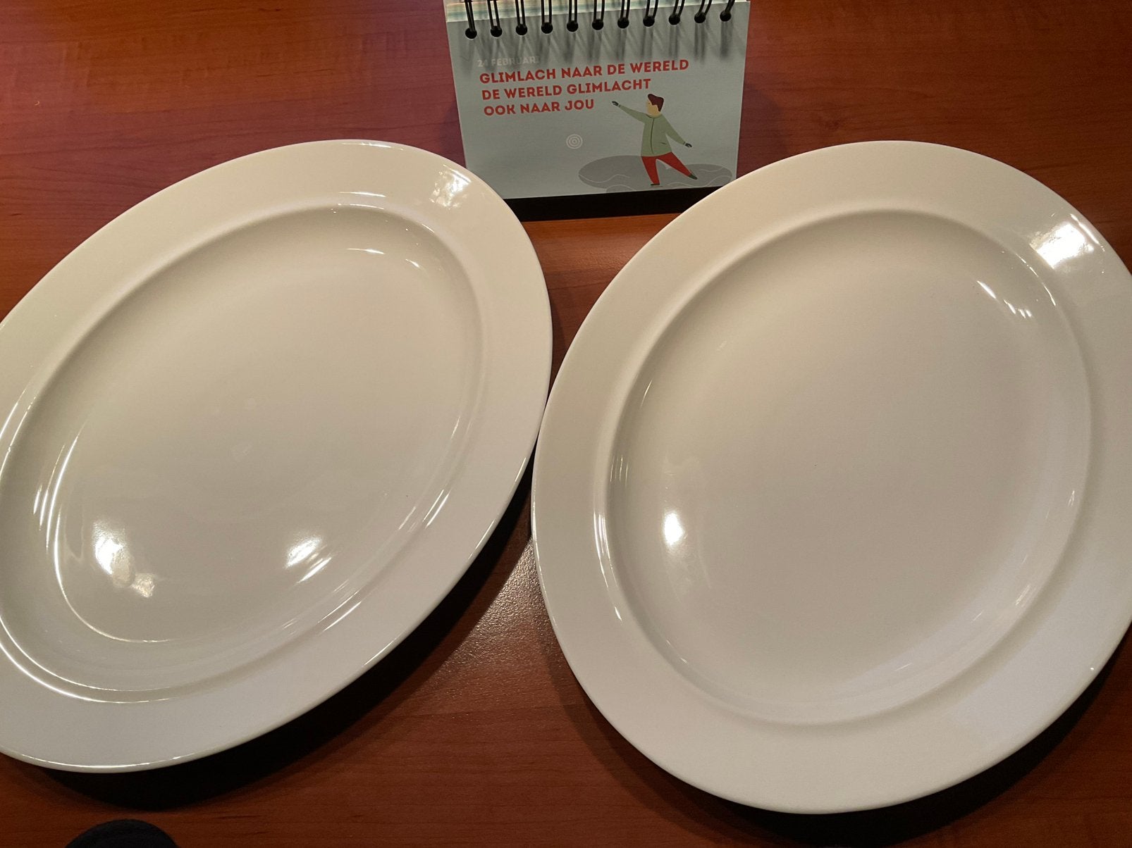 Alessi Ettore Softass ovale platte schaal, Overige materialen, Ophalen of Verzenden, Overige stijlen, Schaal of Schalen
