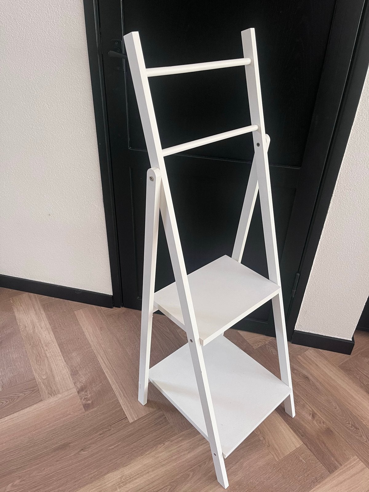 Witte houten handdoekladder met 2 planken, Ophalen
