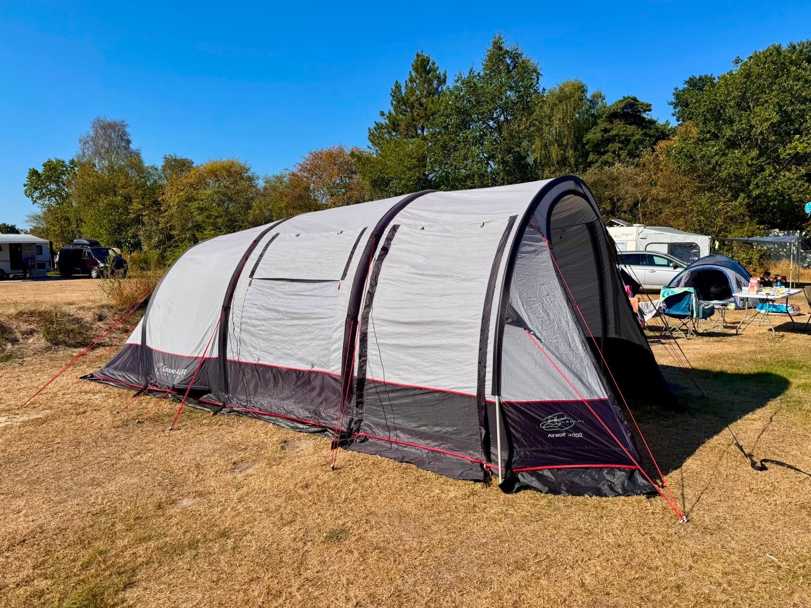 Bardani Airwolf 3000 opblaasbare tent met pomp, Caravans en Kamperen, Tenten, Ophalen, Zo goed als nieuw, Tot en met 4