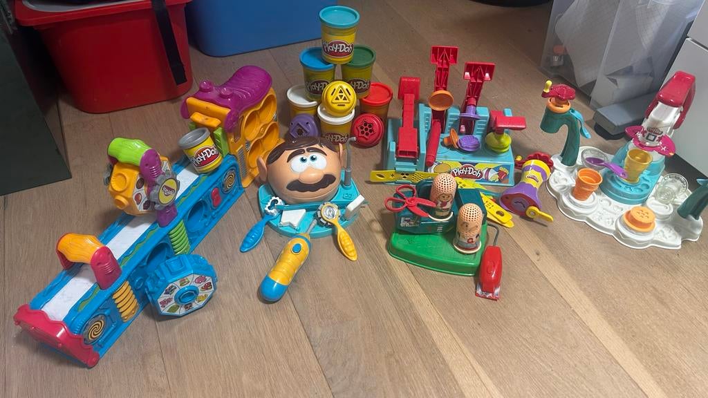 Play-Doh klei sets - Diverse sets, ook los verkrijgbaar, Ophalen, Gebruikt, Jongen of Meisje