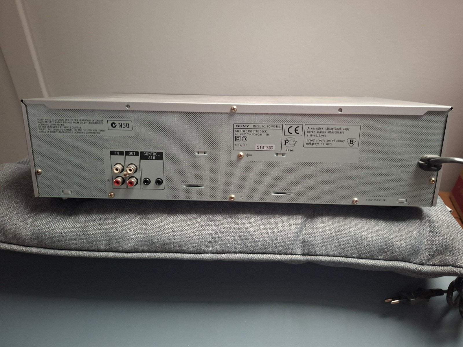 Foto 7 van Sony TC-WE475 Stereo Cassettedeck - Dubbel met Auto-Reverse