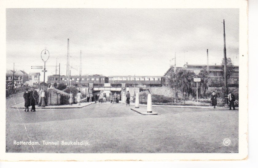 ROTTERDAM,- Tunnel Beukelsdijk met tein.  15-07, Ophalen of Verzenden, 1940 tot 1960, Ongelopen, Zuid-Holland