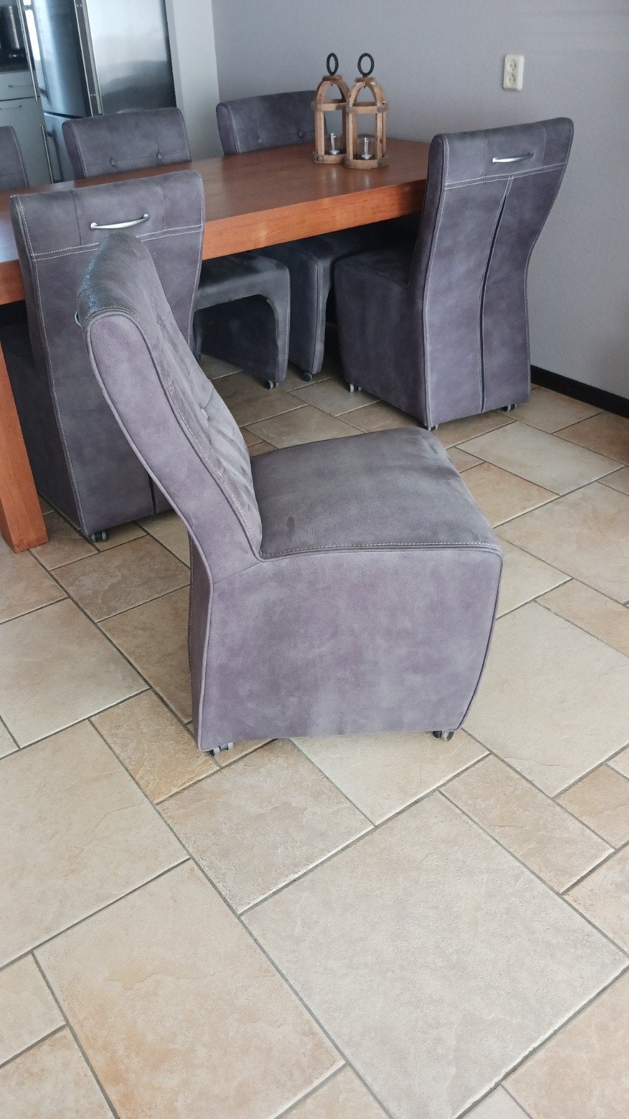 eethoek, Ophalen, Gebruikt, 6 tot 8 stoelen