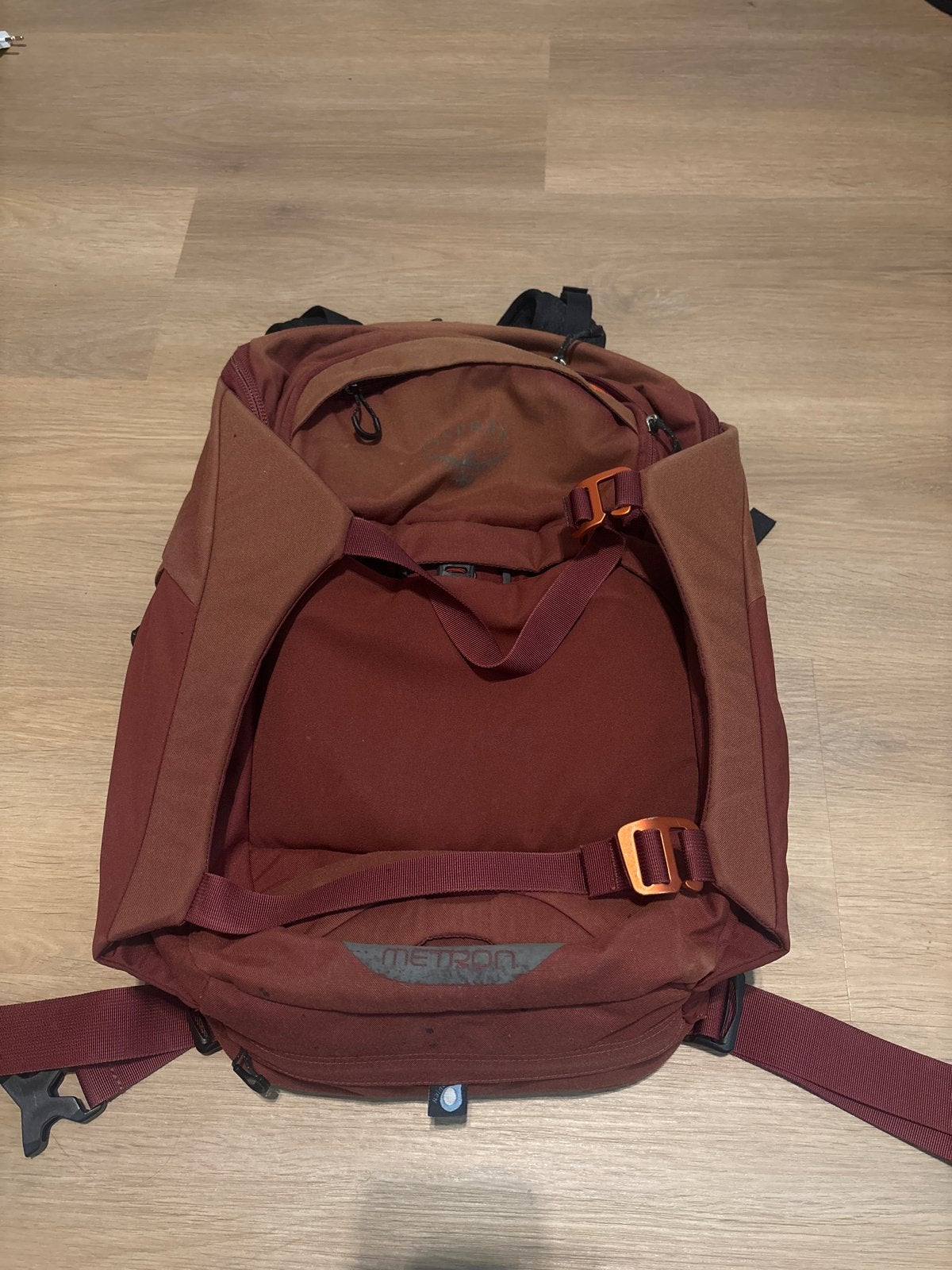Osprey Metron 24L fietsrugzak met laptopvak, Ophalen of Verzenden, Gebruikt, 40 cm of meer, Overige merken