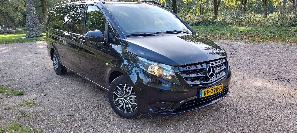 Mercedes-Benz Vito 2.1 114 CDI XL Tourer AUT 2016 Zwart 9P, Automaat, 2000 kg, Zwart, Diesel