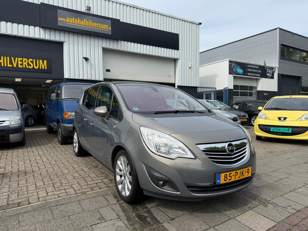 Opel Meriva 1.4 Turbo Cosmo, Auto's, Opel, Voorwielaandrijving, Euro 5, Gebruikt, 680 kg