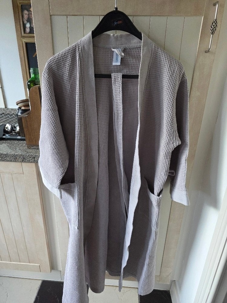 Descamps dames ochtendjas muisgrijs maat s/m, Kleding | Dames, Descamps, Ophalen, Zo goed als nieuw, Maat 38/40 (M)