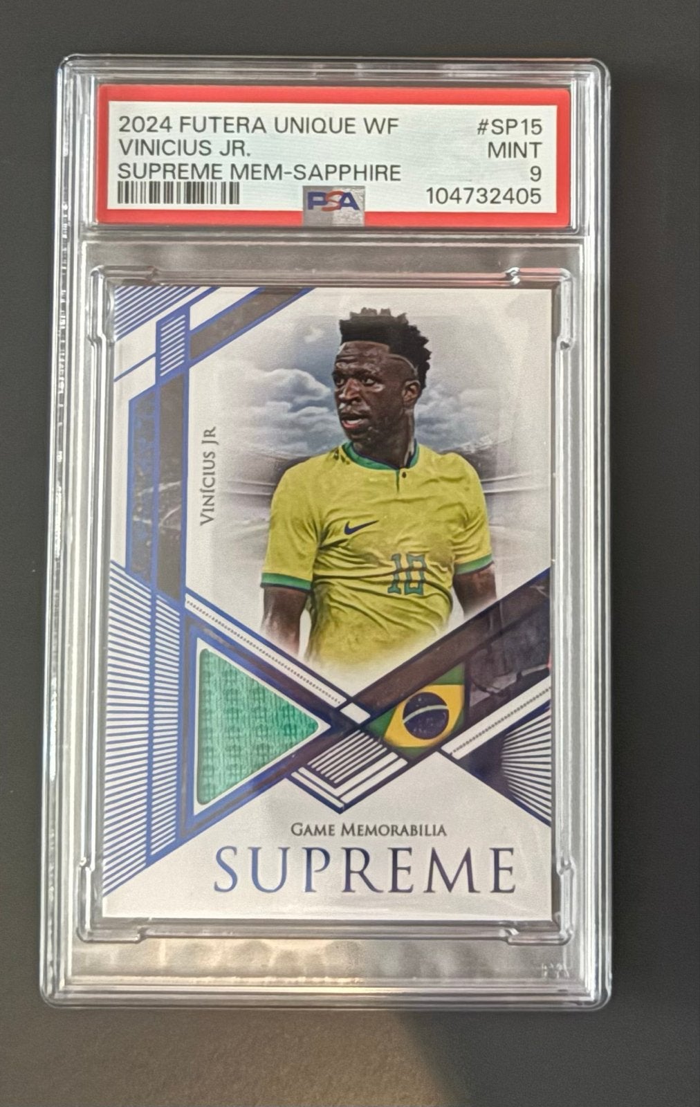 Futera Unique 2024 Vinicius JR. Suprème PSA 9 06/10, Ophalen of Verzenden, Zo goed als nieuw, Buitenlandse clubs, Spelerskaart