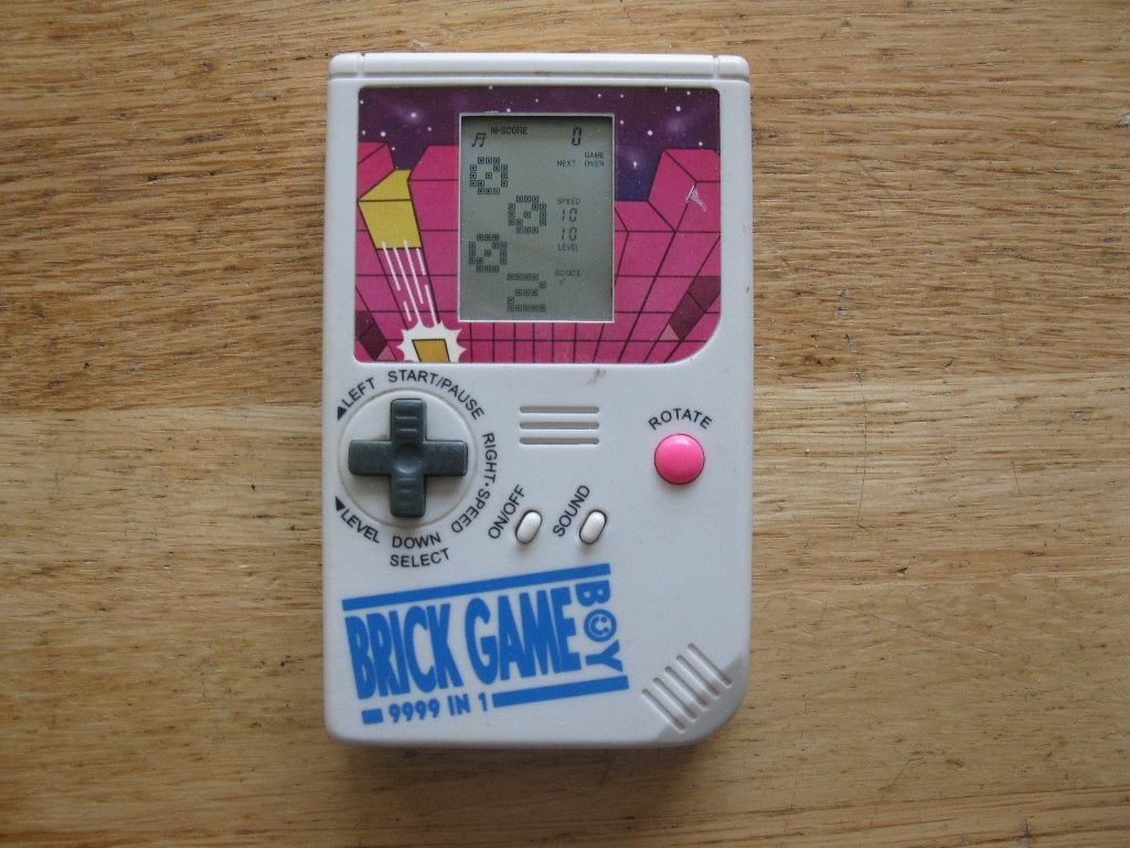 Vintage computerspel brick game "game boy", Spelcomputers en Games, Ophalen of Verzenden, Zo goed als nieuw