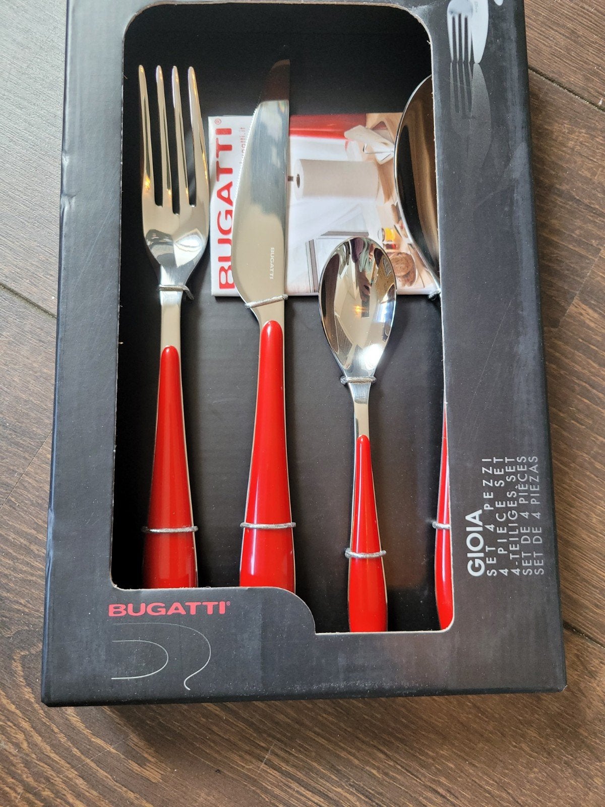 12x Bugatti Bestekset 4-delig Rood - Totaal 48-delig, Ophalen of Verzenden, Nieuw, Rvs of Chroom