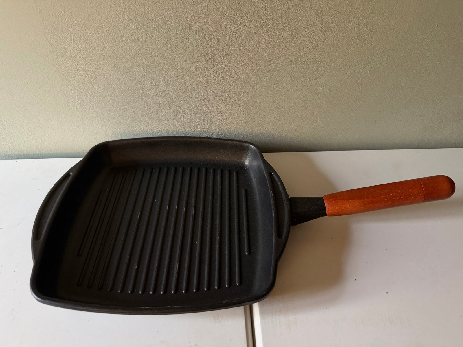 Gietijzeren grillpan met afneembaar handvat - 26 cm, Ophalen, Koekenpan, Gebruikt, Gietijzer