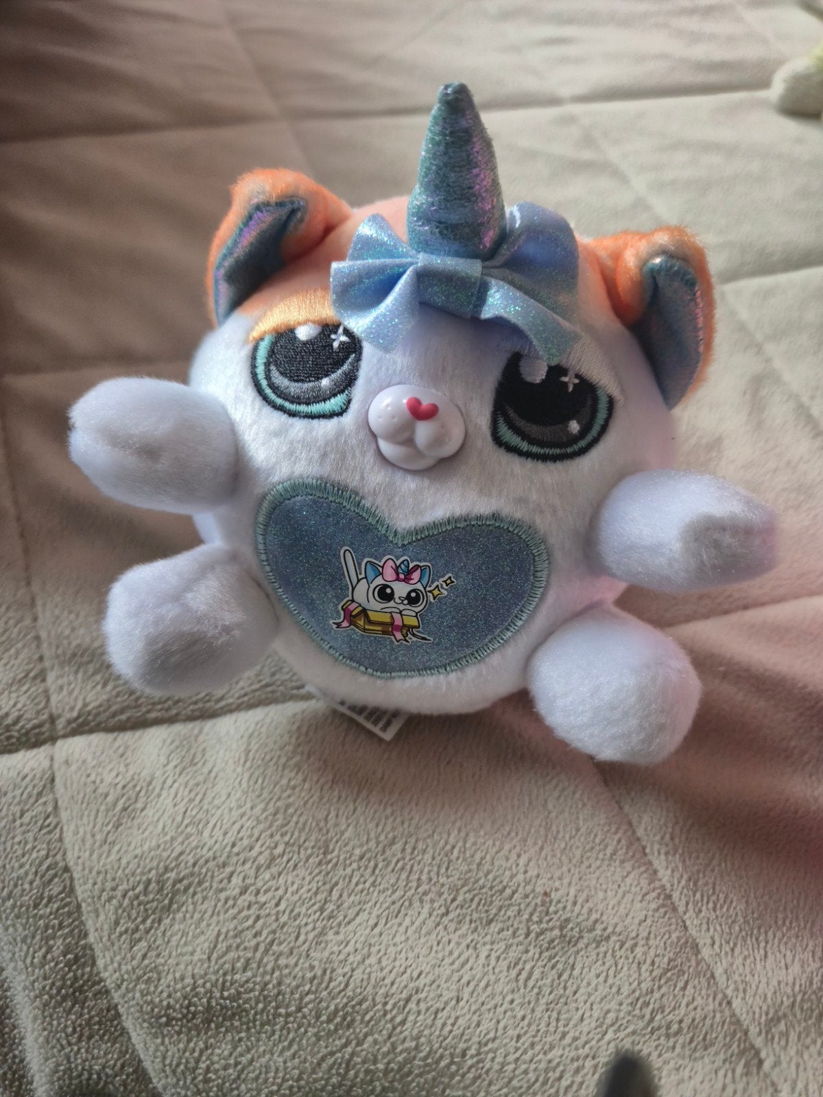 Schattige eenhoorn kat knuffel, Gebruikt, Overige karakters, Ophalen of Verzenden, Kat