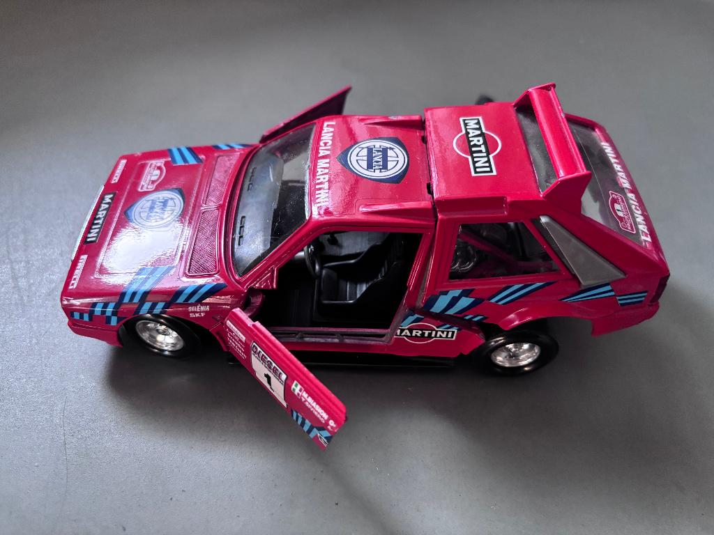 Lancia Delta, Verzenden, Zo goed als nieuw, Auto, Bburago
