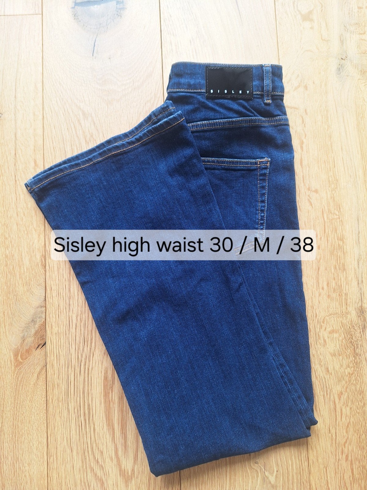 Blauwe Sisley high waist jeans met wijde pijpen 30 / M / 38, Kleding | Dames, Blauw, Sisley, Ophalen of Verzenden, Zo goed als nieuw